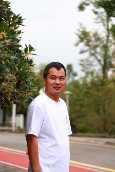李生柱